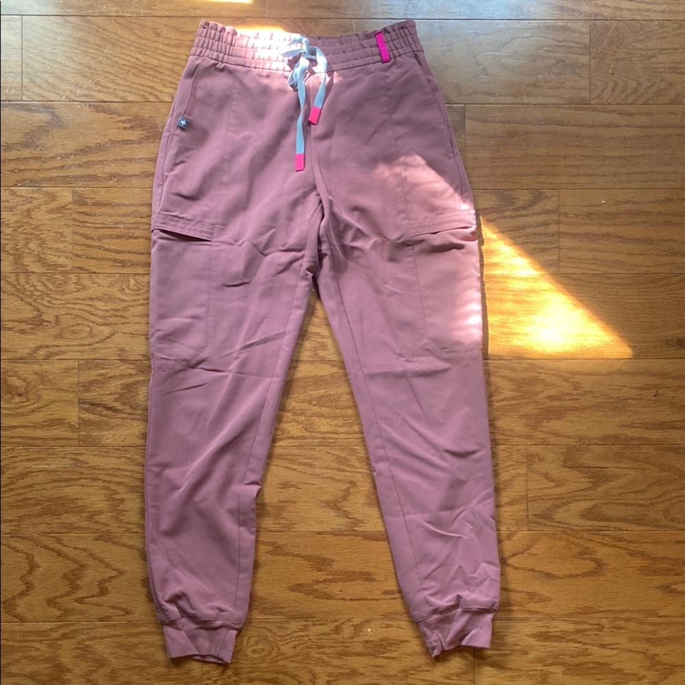 Figs Mauve Jogger Scrub Pants